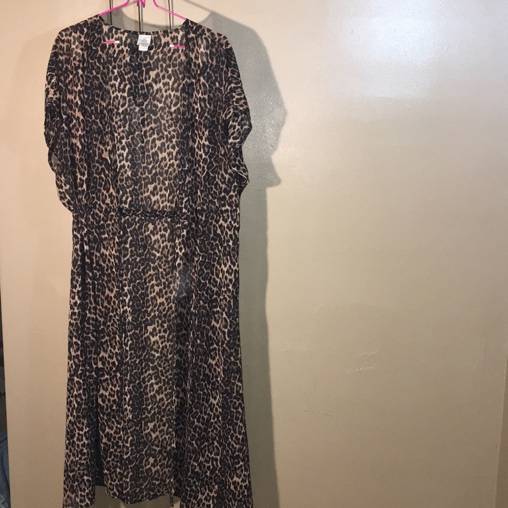 Cheetah print long sheer robe